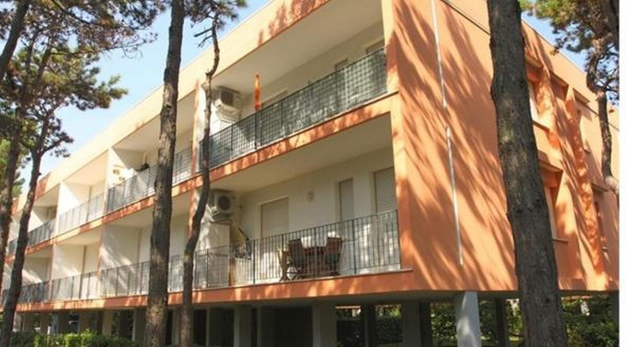 Isi Apartment Bibione Luaran gambar