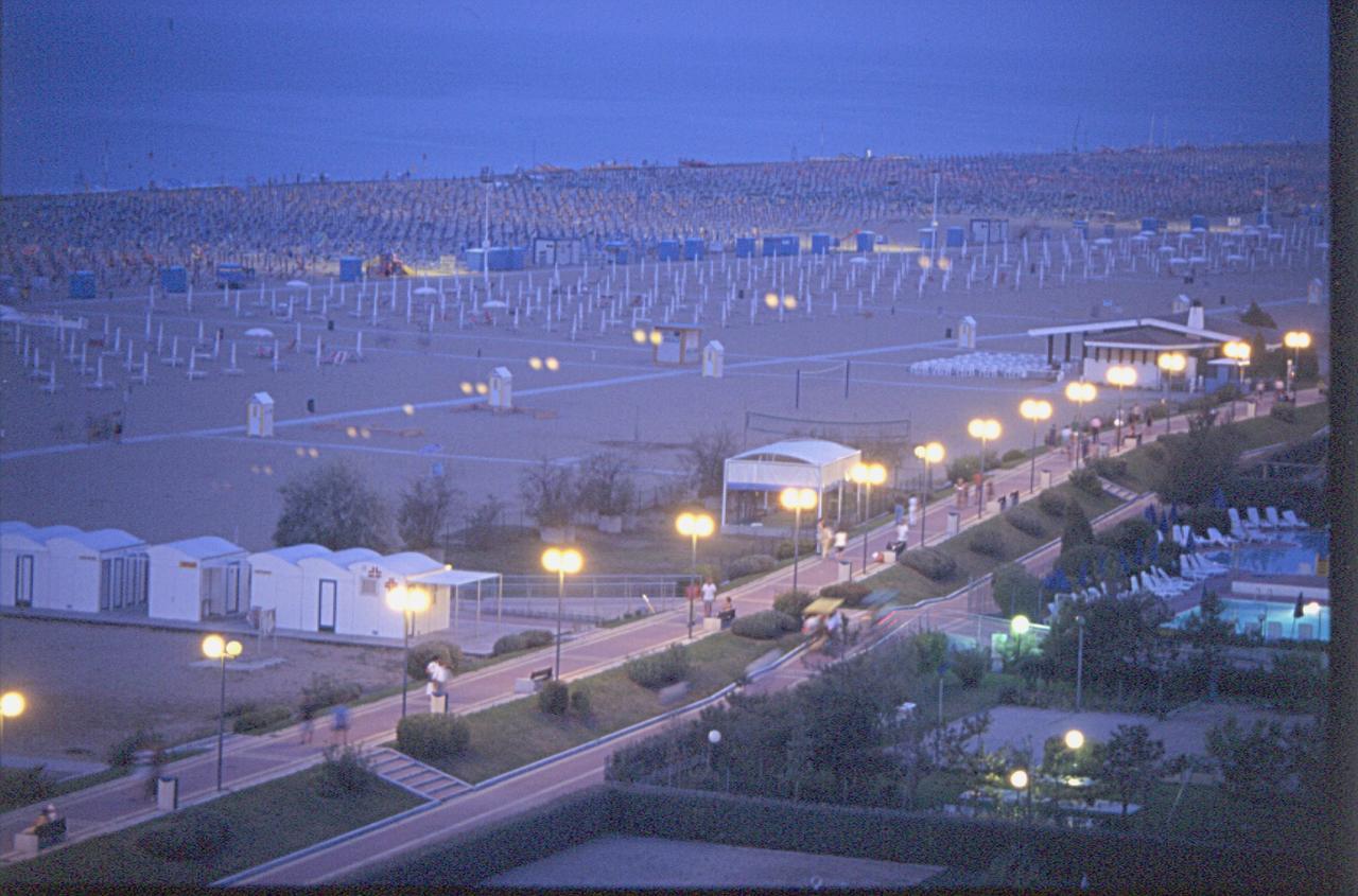 Isi Apartment Bibione Luaran gambar